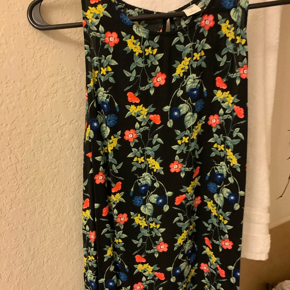 Women’s top blouse tank